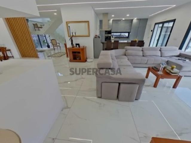 Casa venda em Bairro dos Quatro, Odivelas