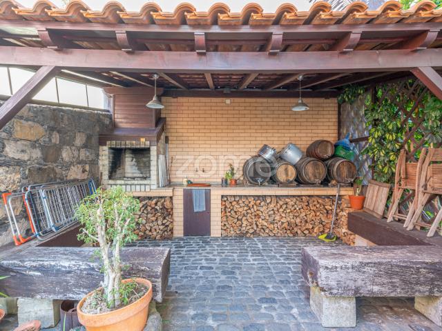 Casa venda em Estreito de Câmara de Lobos, Câmara De Lobos