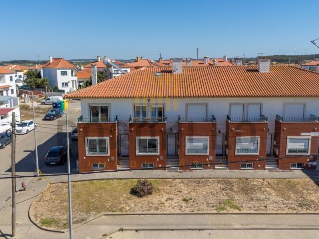 Casa venda em Bairro do Capitão, Peniche