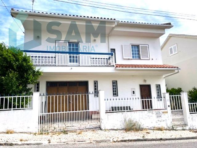 Vivenda venda em Portela da Azóia, Santiago Dos Velhos