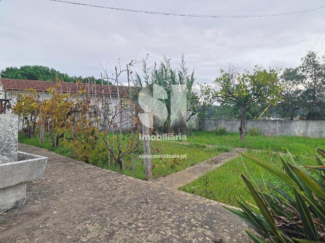 Casa venda em Coimbrã, Ameal