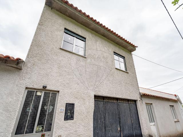 Casa venda em Coimbrã, Ameal