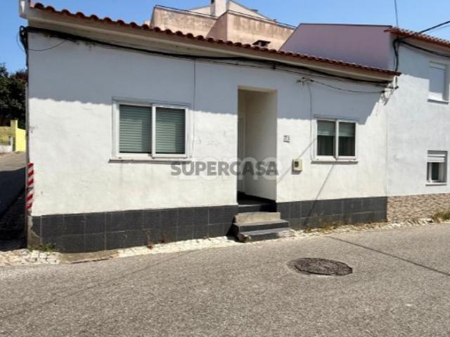 Casa venda em São Martinho do Bispo e Ribeira de Frades, Coimbra