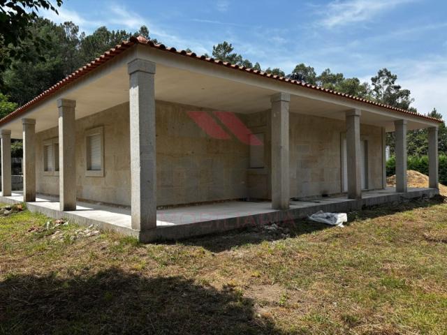 Casa venda em Arcos De Valdevez, Viana Do Castelo