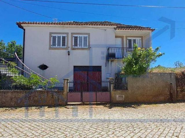 Casa venda em Torre De Moncorvo, Bragança