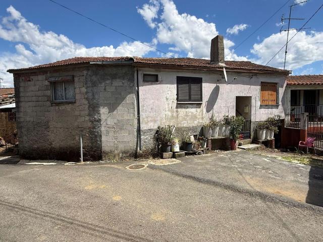 Casa venda em Edroso, Bragança