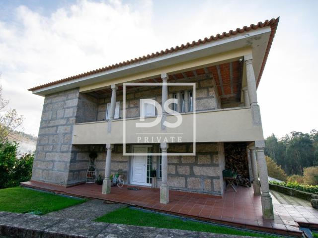 Casa venda em Tremosinho, Banho E Carvalhosa