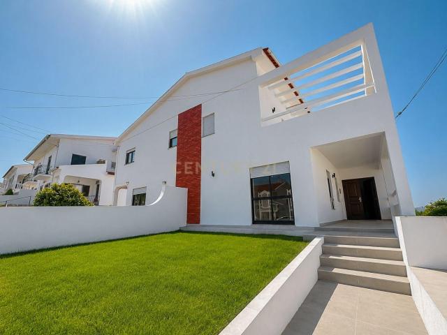 Casa venda em Urbanização Fonte dos Corações, Óbidos