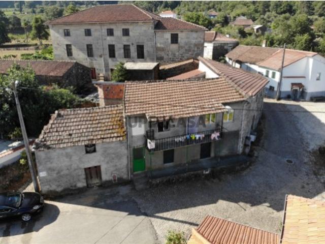 Casa venda em Penalva Do Castelo, Viseu