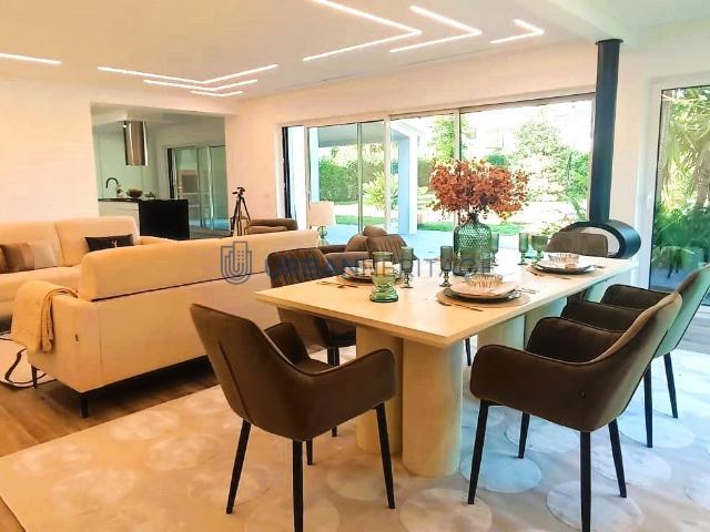 Vivenda venda em Herdade da Aroeira, Almada