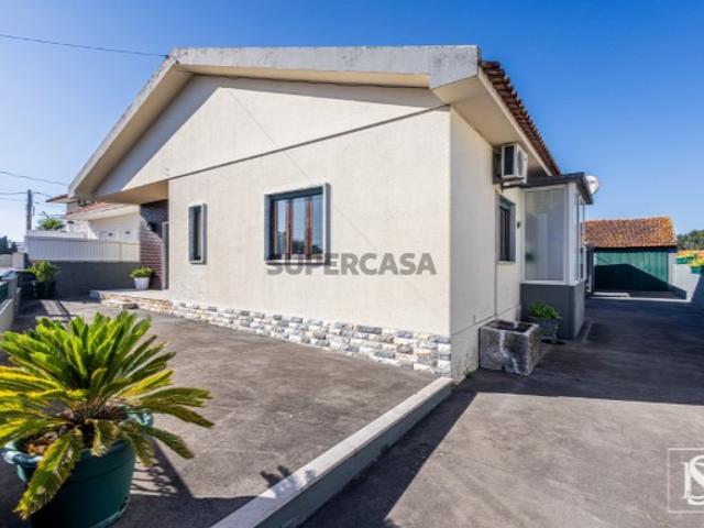 Casa venda em Rio Maior, Santarém