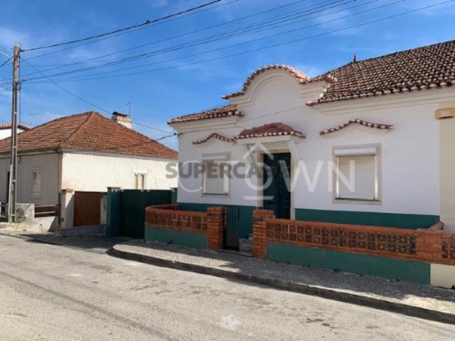 Casa venda em Alcanena, Santarém