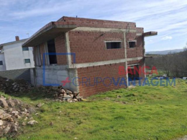 Casa venda em Matela, Bragança