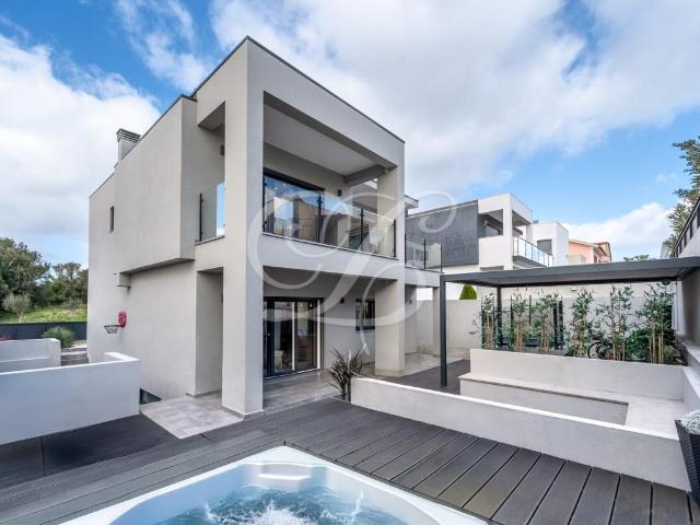Vivenda venda em Cabeço de Bicesse, Cascais
