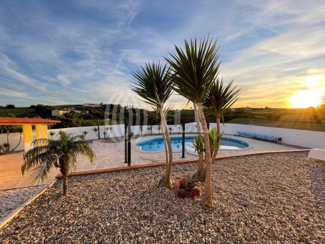 Casa venda em Verdelho, Achete