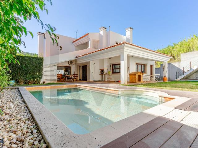 Casa venda em Núcleo Urbano Histórico de Barcarena, Oeiras