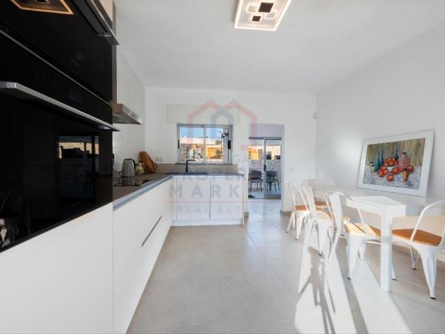 Vivenda venda em Quarteira, Vilamoura
