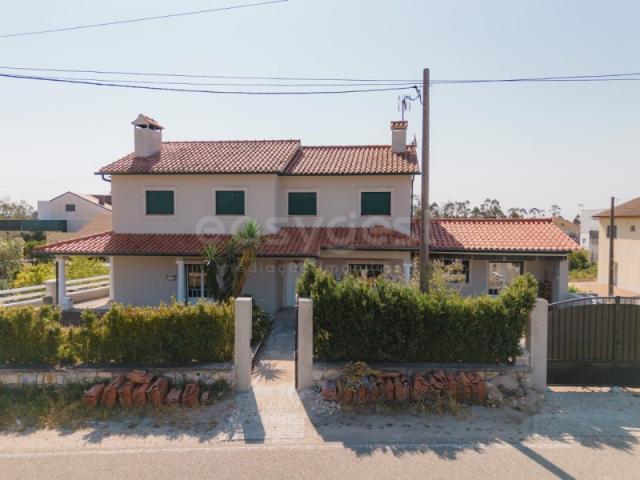 Casa venda em Ourém, Santarém