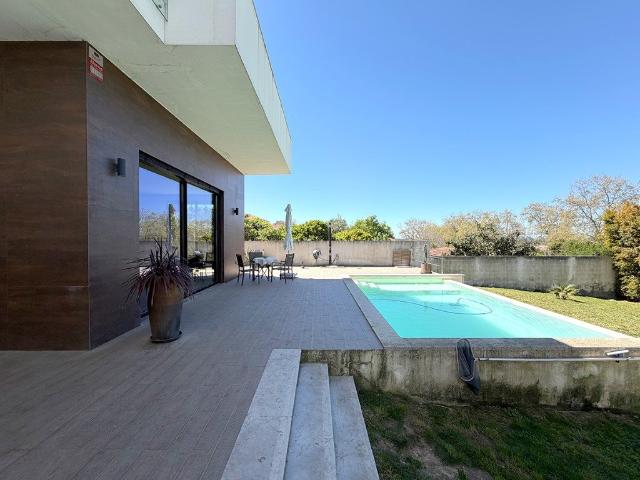 Vivenda venda em Azeitão (São Lourenço e São Simão), Setúbal