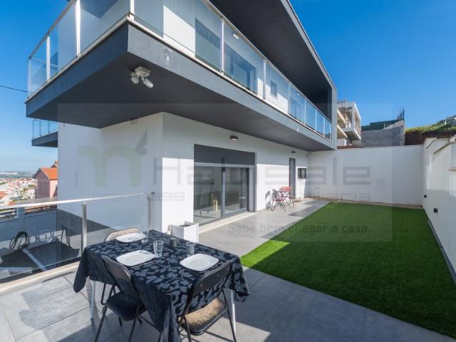 Casa venda em Bairro dos Quatro, Odivelas