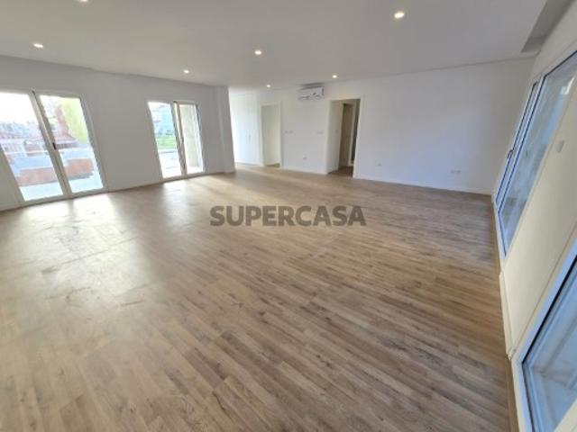 Casa venda em Bairro dos Quatro, Odivelas