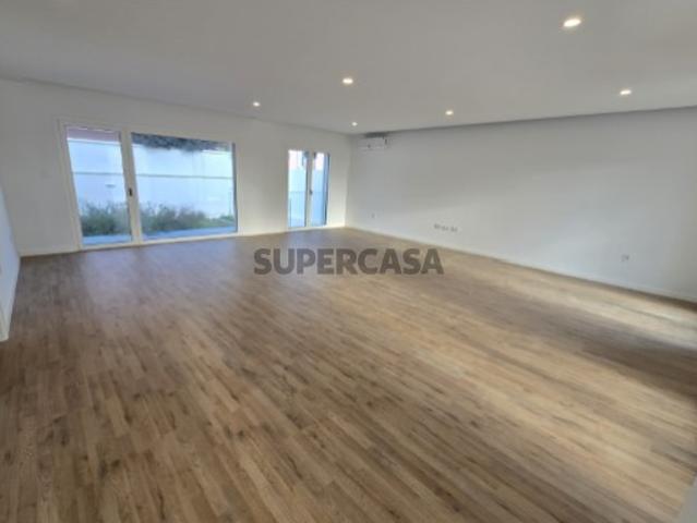 Casa venda em Bairro dos Quatro, Odivelas