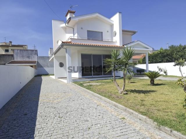 Casa venda em Arcozelo, Braga