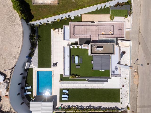 Vivenda venda em Albufeira e Olhos de Água, Albufeira
