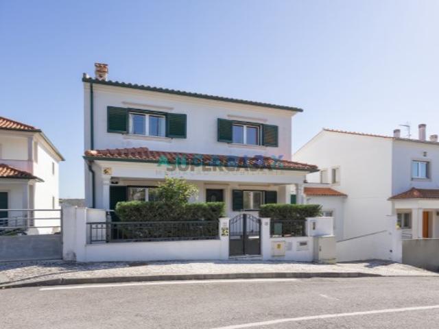 Casa venda em Marinheiros, Leiria