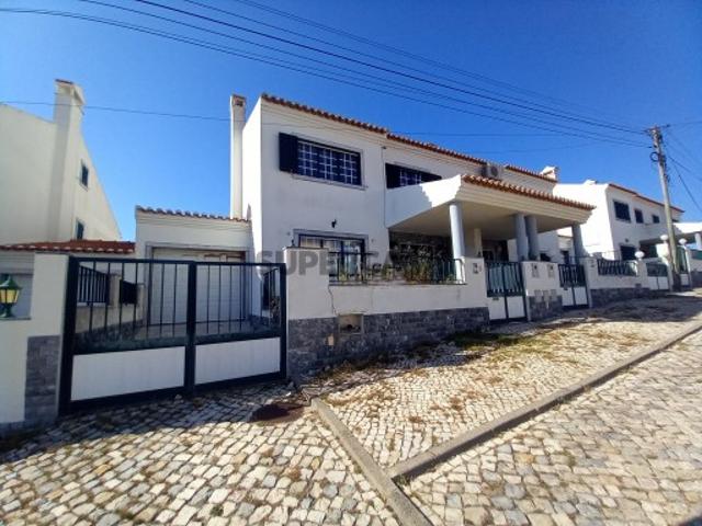 Casa venda em Santo Isidoro, Mafra