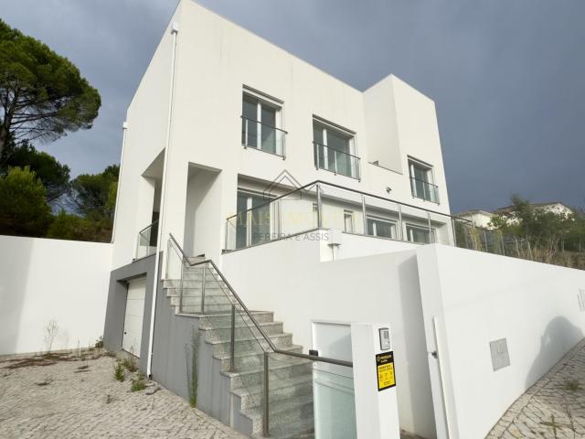 Casa venda em Coimbrã, Vil De Matos