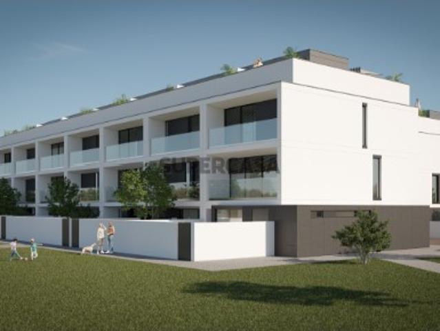 Casa venda em Maia, Gueifães