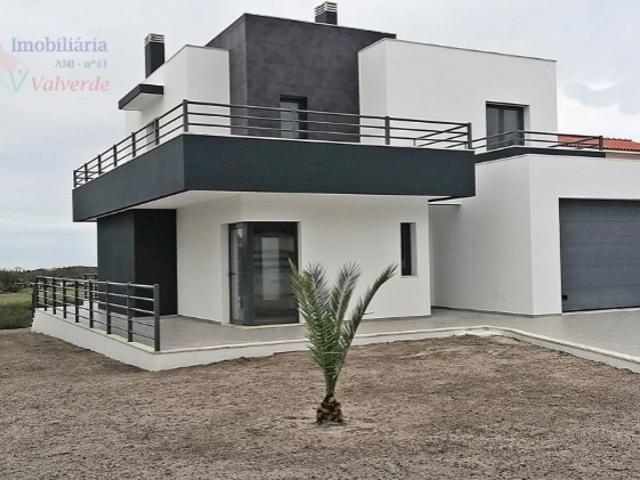 Casa venda em Casal Cochim, Torres Vedras