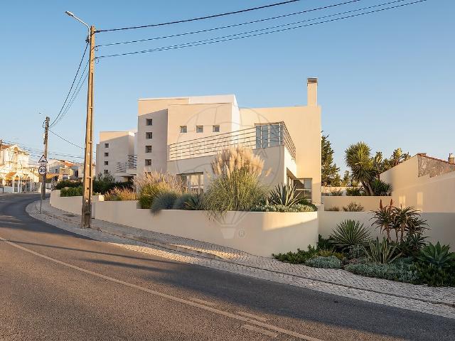 Casa venda em Zona Industrial de Alcabideche, Cascais