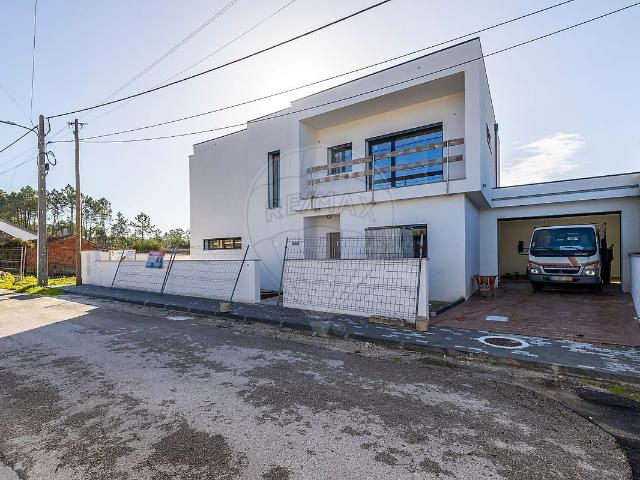 Casa venda em Burinhosa, Alcobaça