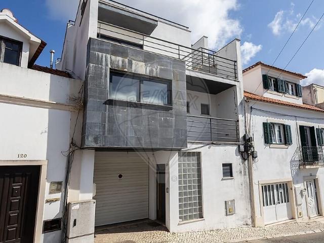 Casa venda em Alcobaça e Vestiaria, Alcobaça