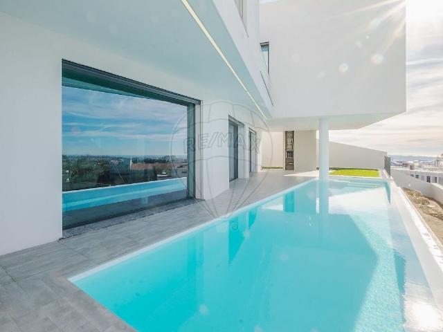 Casa venda em Quinta Grande, Amadora