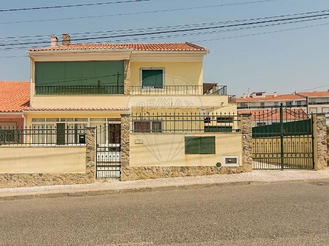 Casa venda em Sacotes, Algueirão-Mem Martins