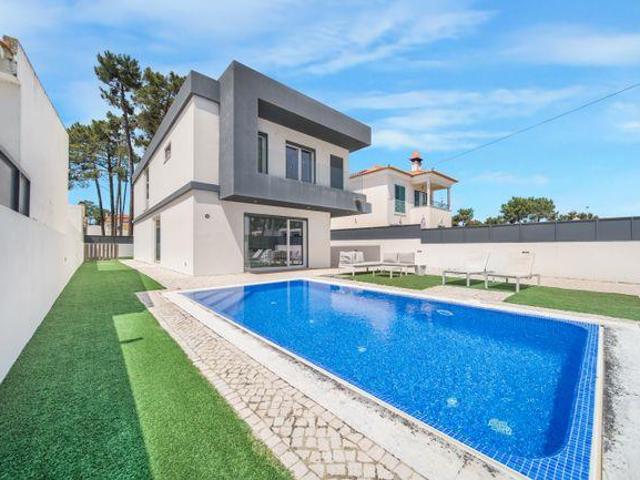 Vivenda venda em Palhais, Charneca Da Caparica