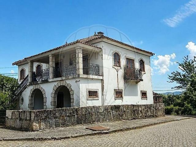 Casa venda em Alvites, Mirandela