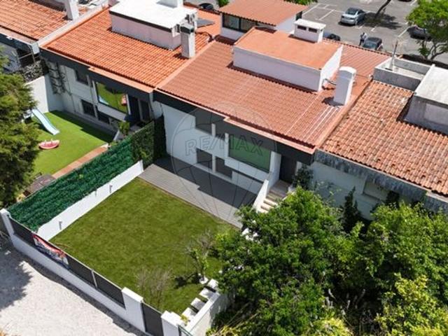Casa venda em Alfragide, Amadora