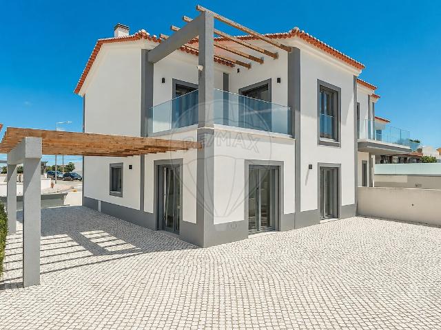 Casa venda em Atouguia da Baleia, Peniche