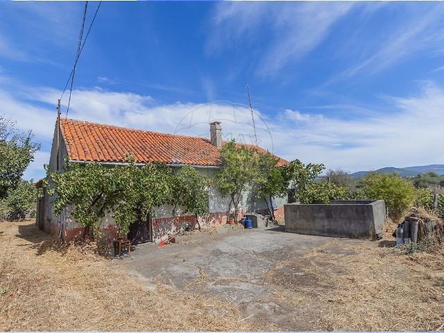 Casa venda em Benquerença, Penamacor
