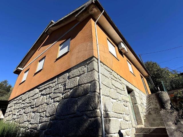 Casa venda em Cerca de Baixo, Amares