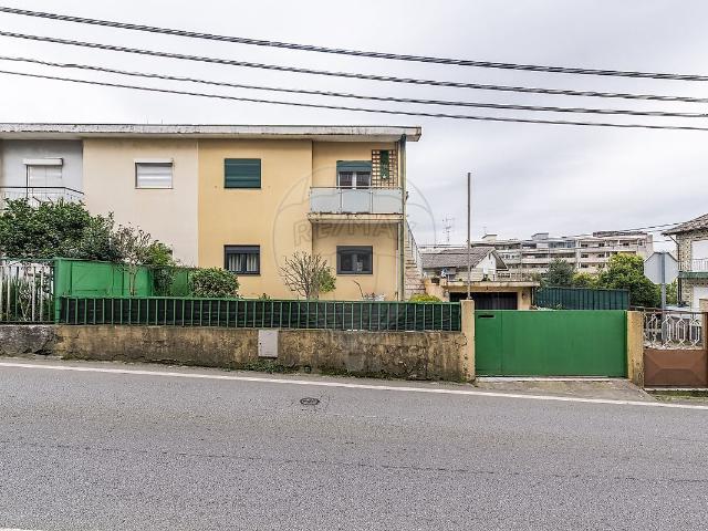 Casa venda em São José de São Lázaro, Braga