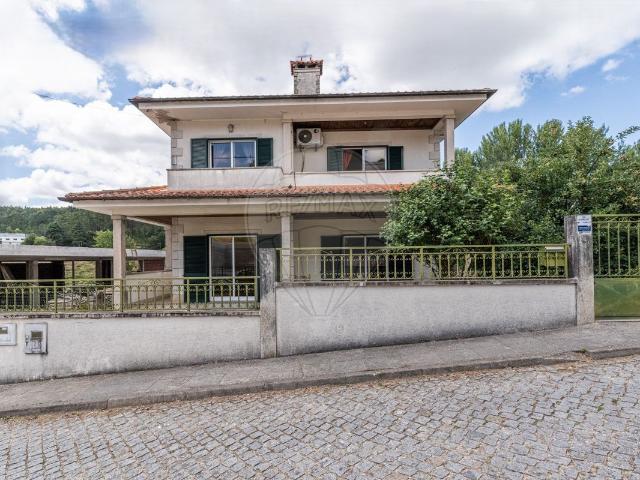 Casa venda em Este (São Pedro e São Mamede), Braga