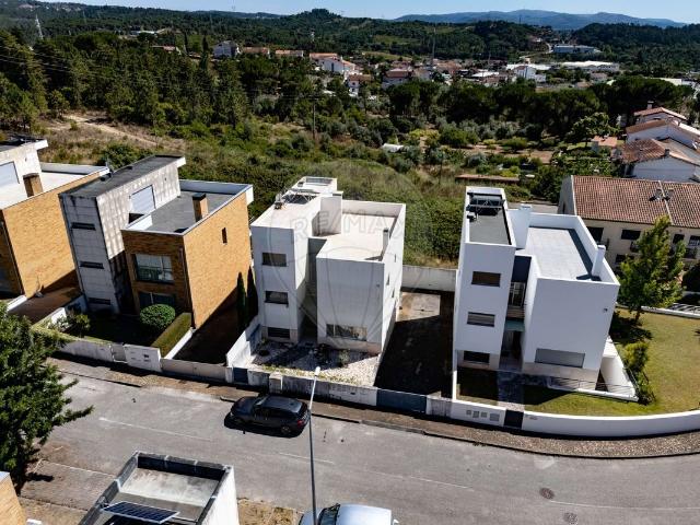 Casa venda em Coimbrã, Antanhol