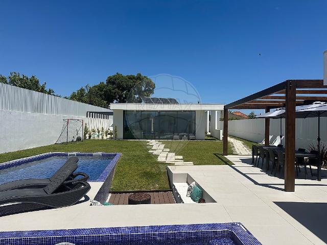 Casa venda em Quinta da Queimada, Seixal