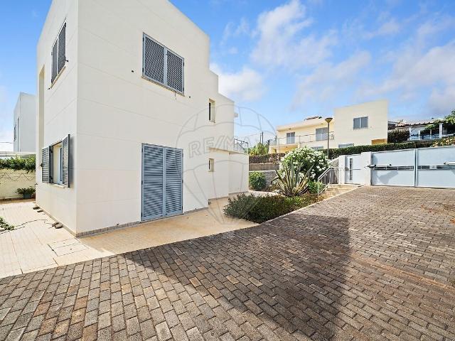 Casa venda em Serrado, Calheta