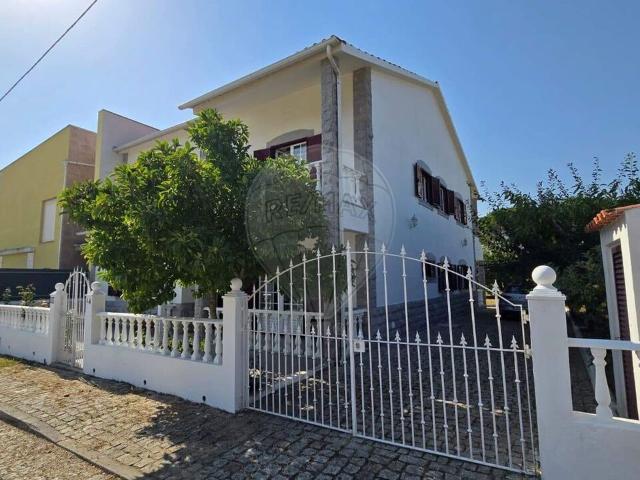 Casa venda em Castelo Branco, Aldeia Nova Do Cabo